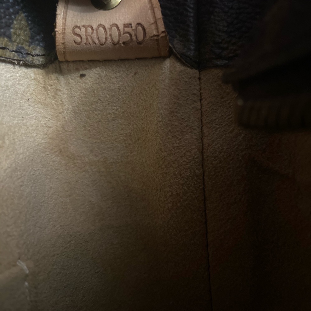 Louis Vuitton custom Luco - Picture 7 of 8